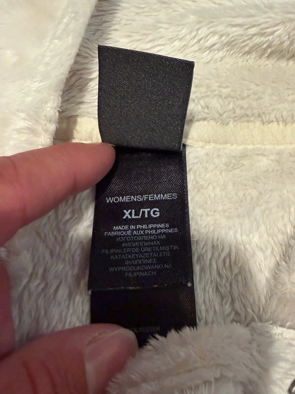 Women’s North Face Fleece - Picture 4 of 4